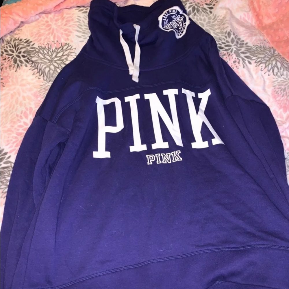 Victoria Secret CROWL neck sweatshirt